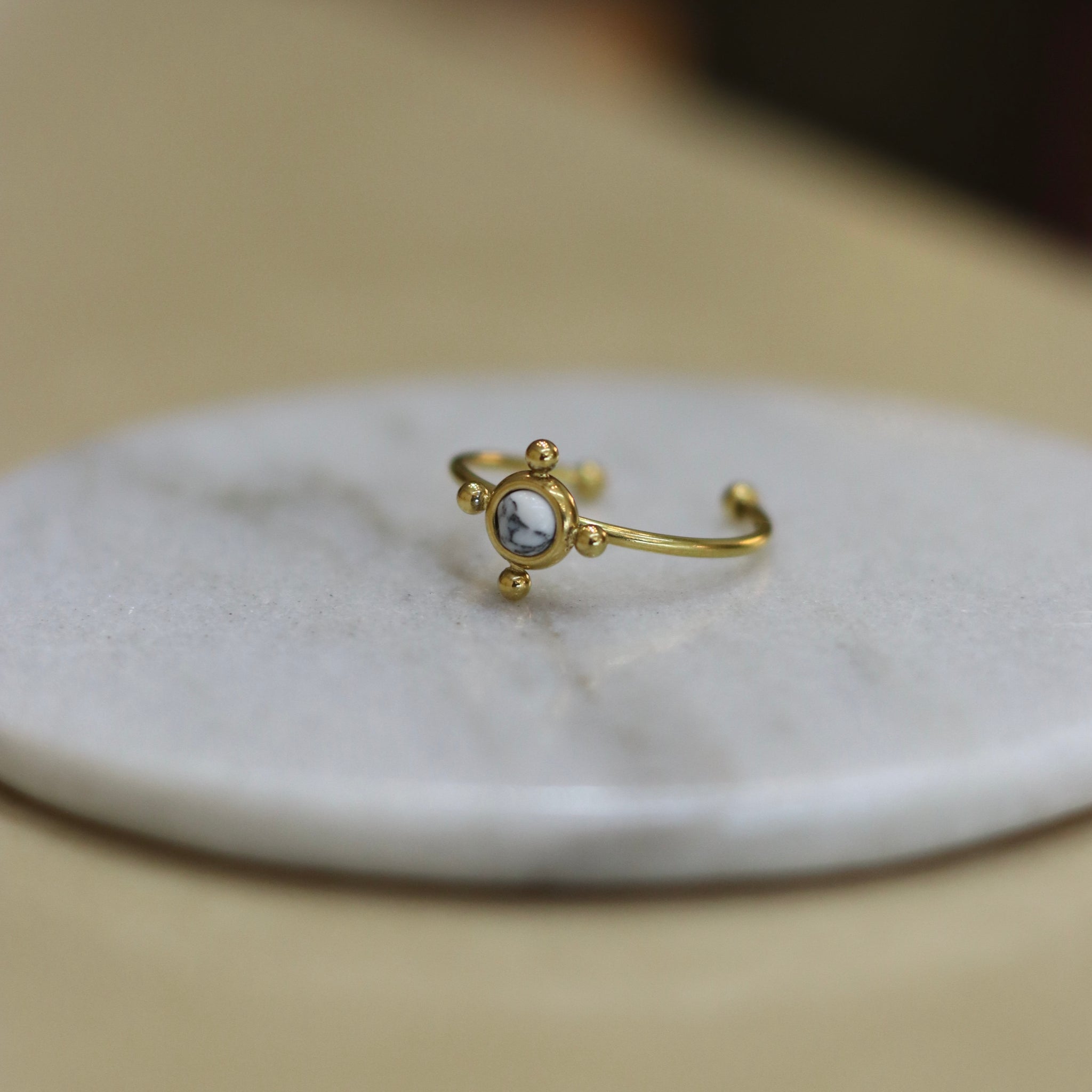 Anillo Sphene