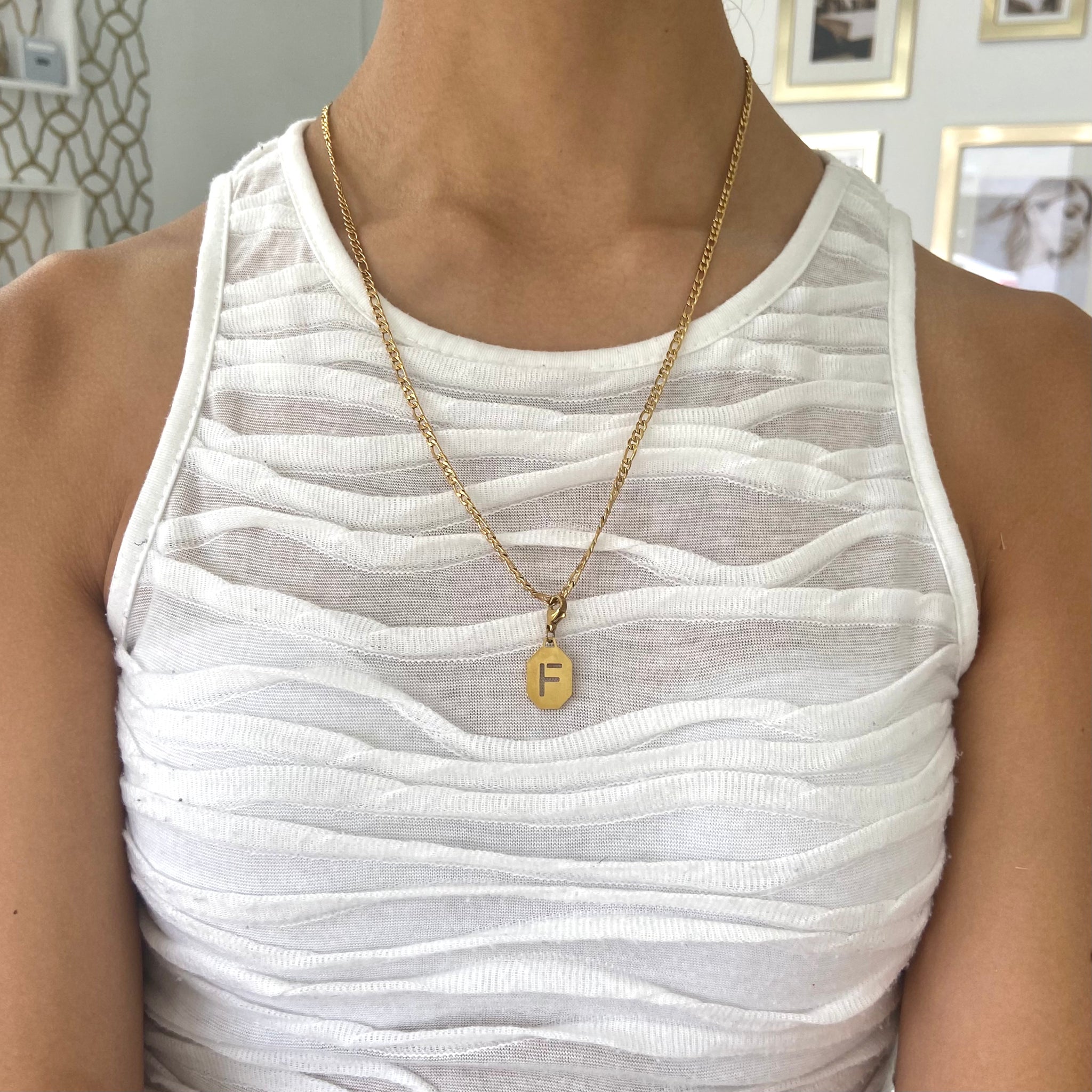 Collar Dasha (inicial)