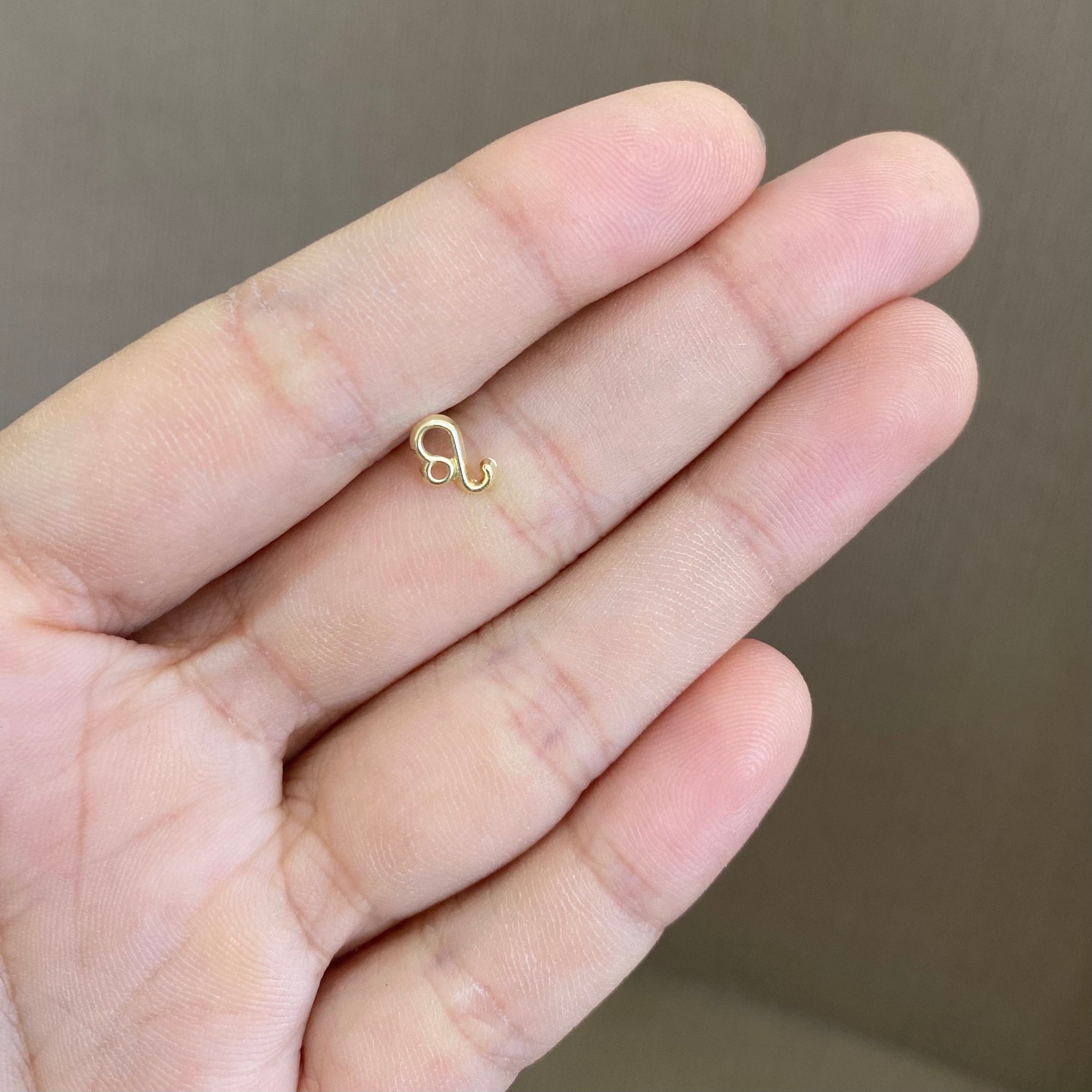 Arete Leo - Oro 10k